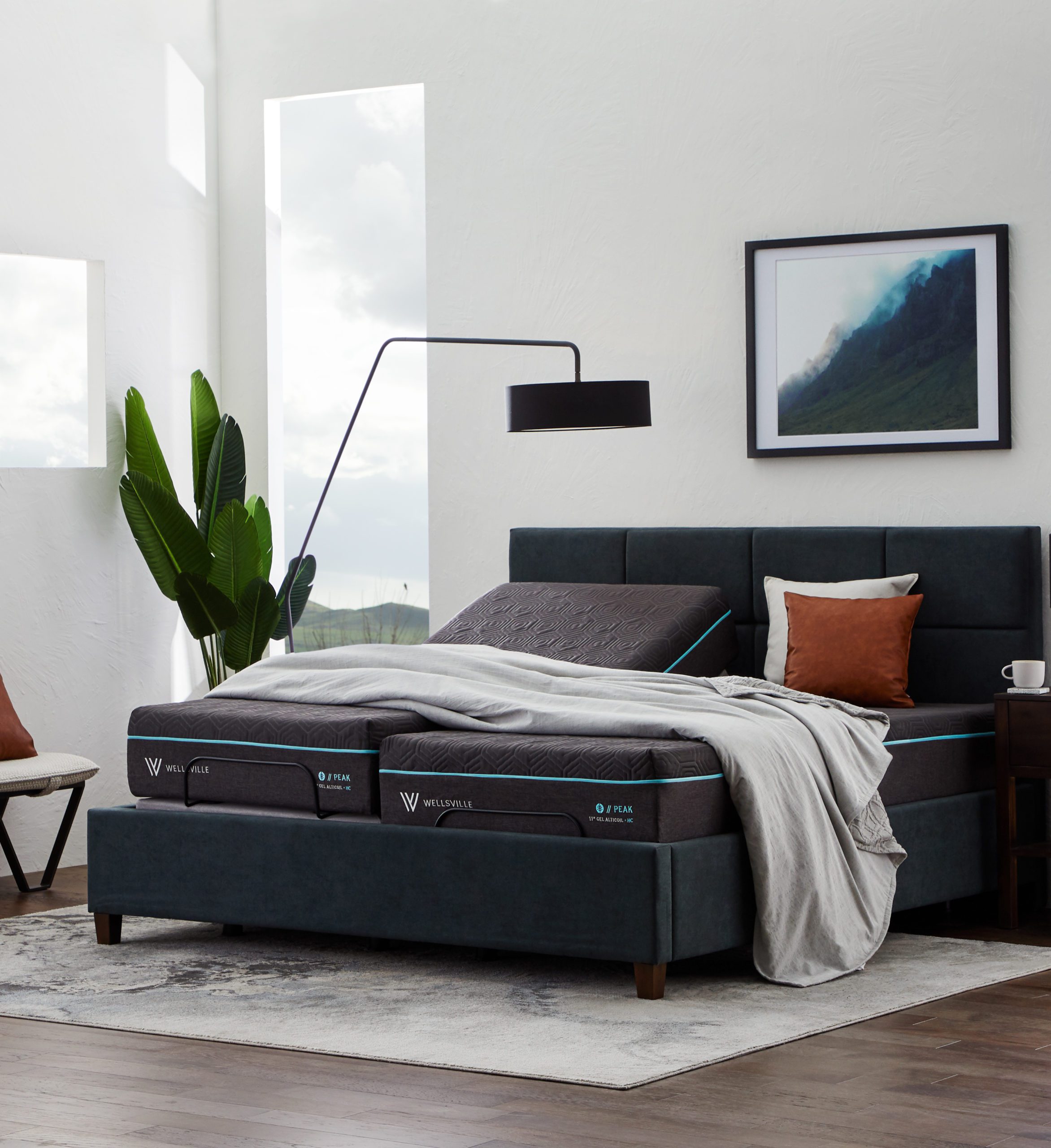 WELLSVILLE PEAK 14 GEL ALTICOIL W HYPERCHILL PLUSH2 MALOUF PEAK 14" COOLSYNCâ„¢ HYBRID MATTRESS + HYPERCHILLâ„¢ COVER